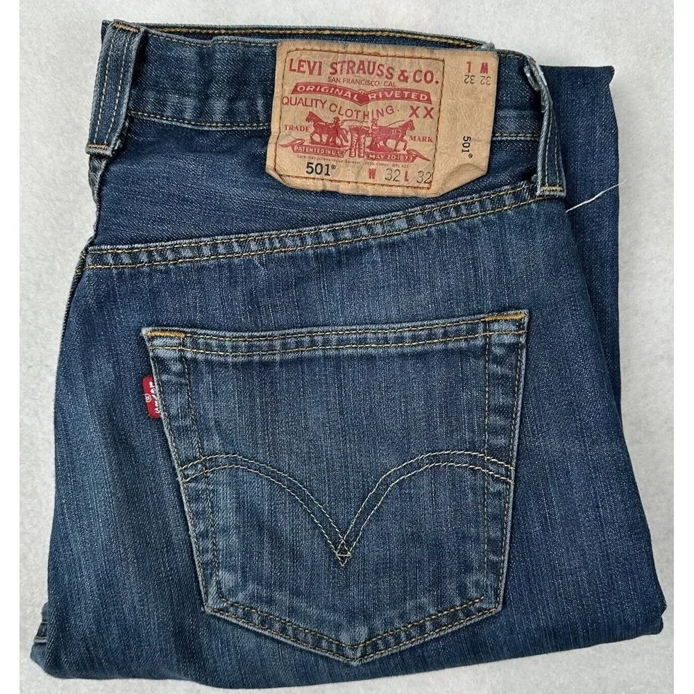 Vintage‎ Levis 501XX Jeans Denim Button Fly Pants Mens 32x31 Y2K